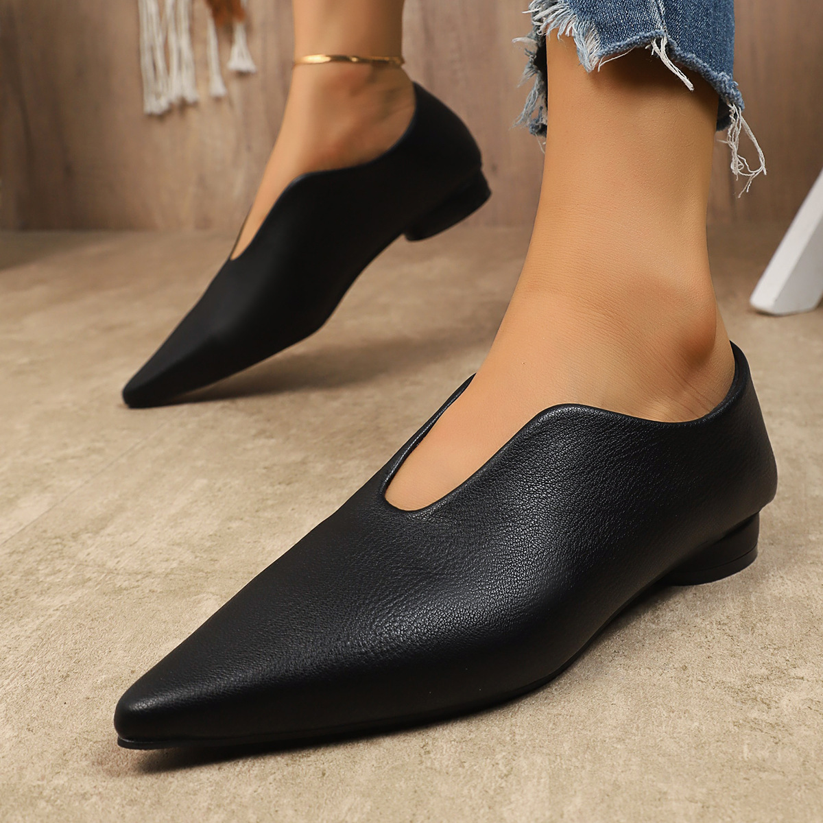 Arrival Pointed-toe Low-cut Leather Shoesversatile Granny-style Flats