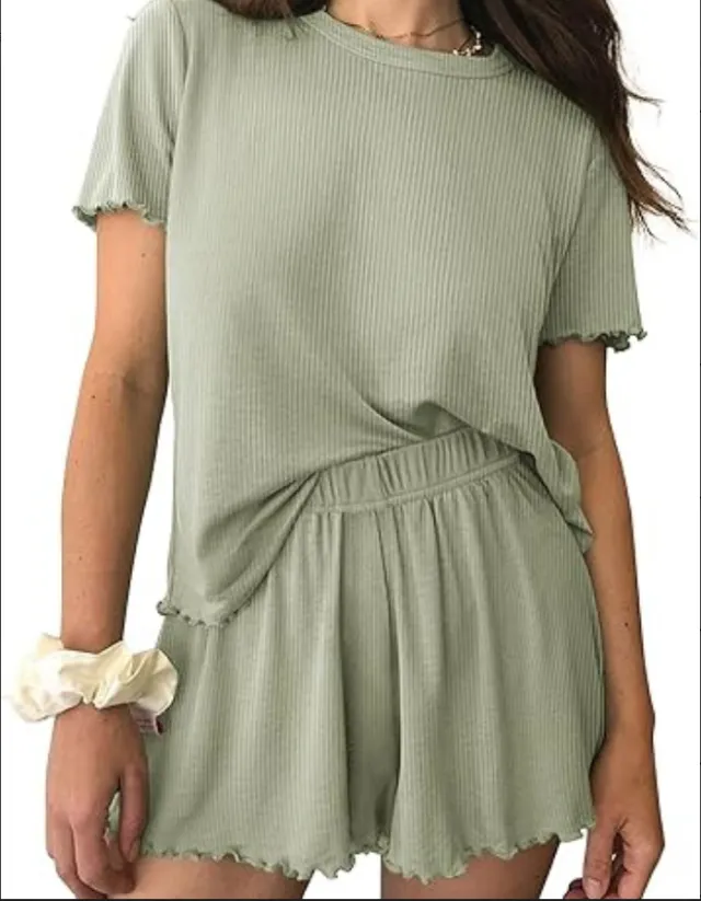 Relaxed Casual Cre Neck Short Sleeve Top And Shorts Set Green - Shop at LoveMi