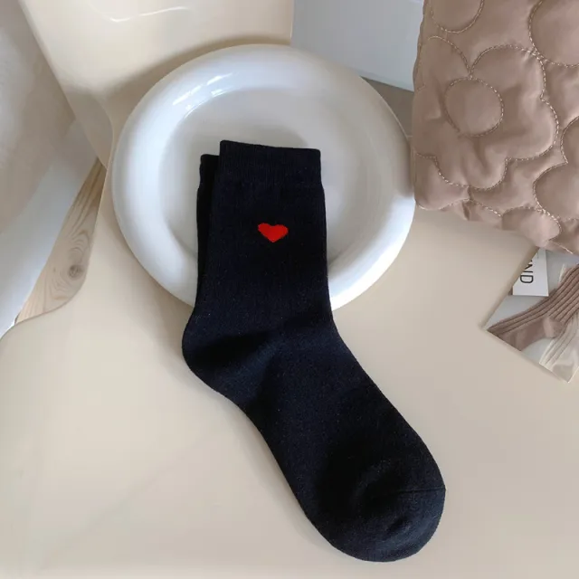 Spring Womens Heart patterned Mid calf Socks Black Red Heart - Shop at LoveMi