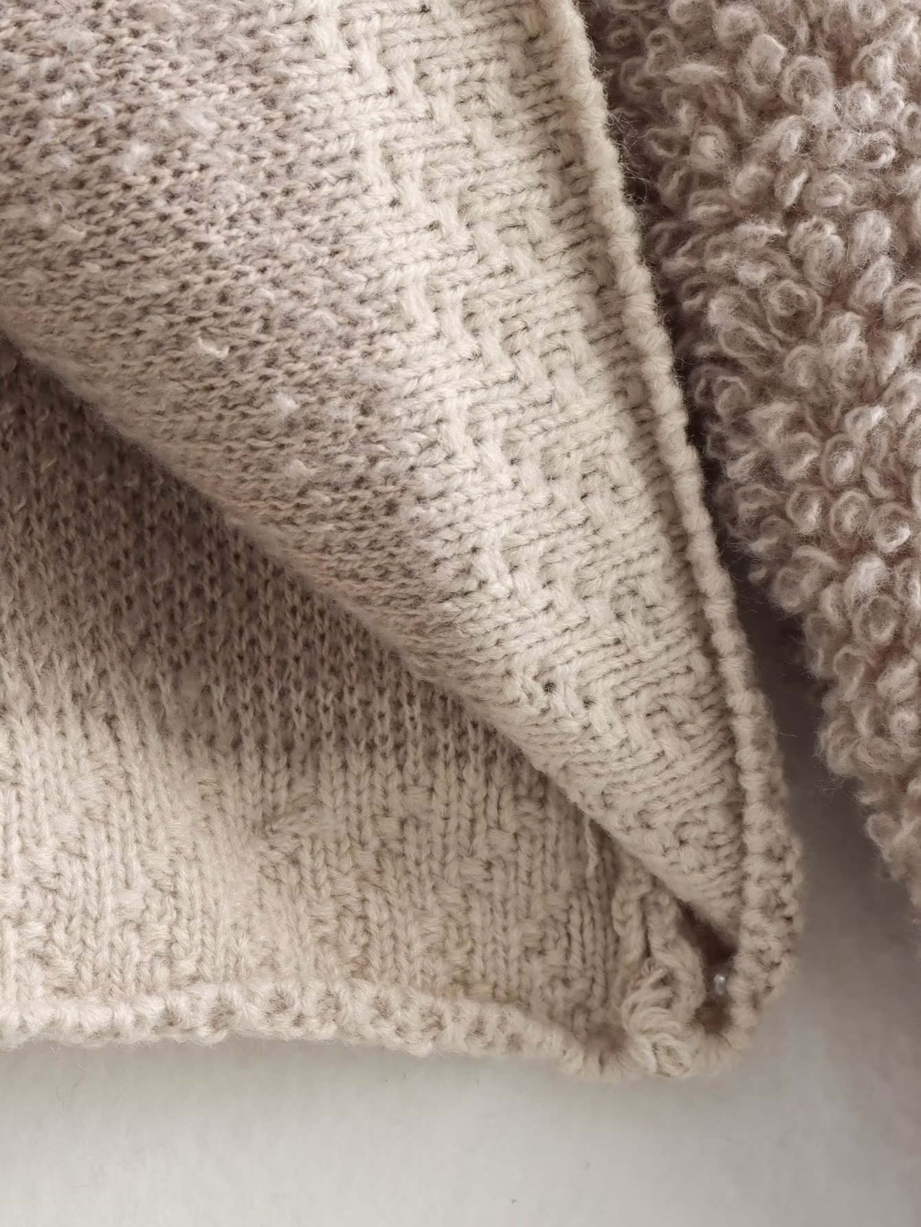 Women's Button Decoration Terry Yarn Knitted Cardigan Round Neck Coat