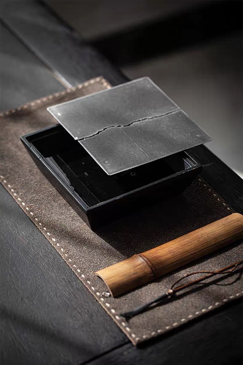 Title 5, Ash Charcoal Black Square Pot Tray Water Storag...