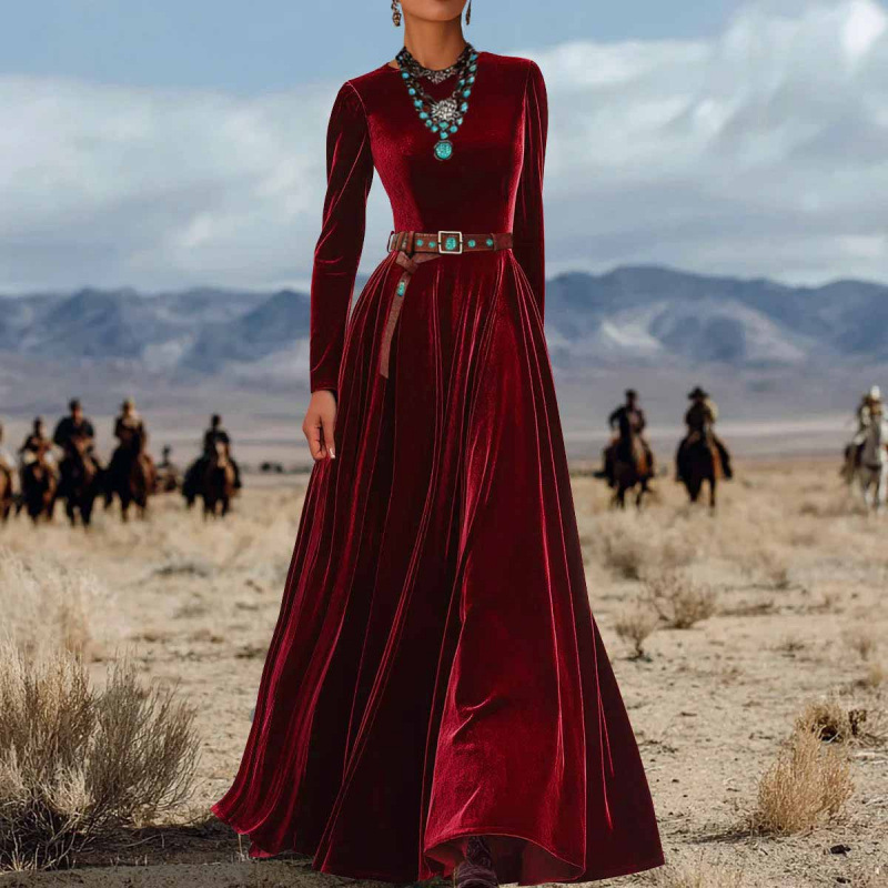Elegant AutumnWinter Long-Sleeve Western-Style Velvet Dress