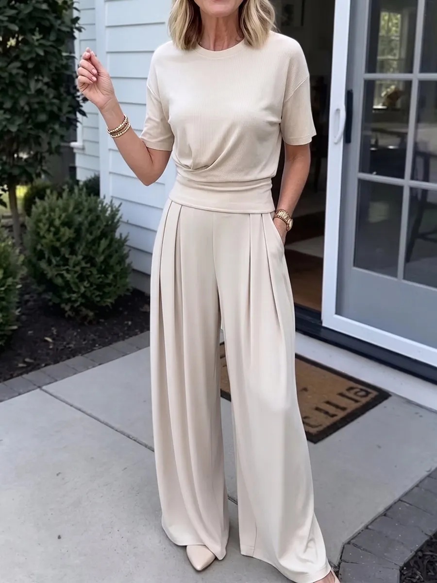 Summer Short-sleeved Loose Round-neck T-shirt And Wide-leg Pants Set