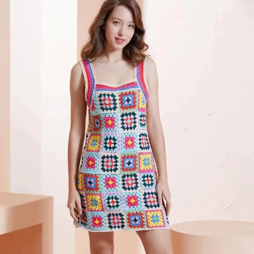 Ethnic Style Contrast Colour Heavy Industry Crochet Cutout Sling Dress - Pink