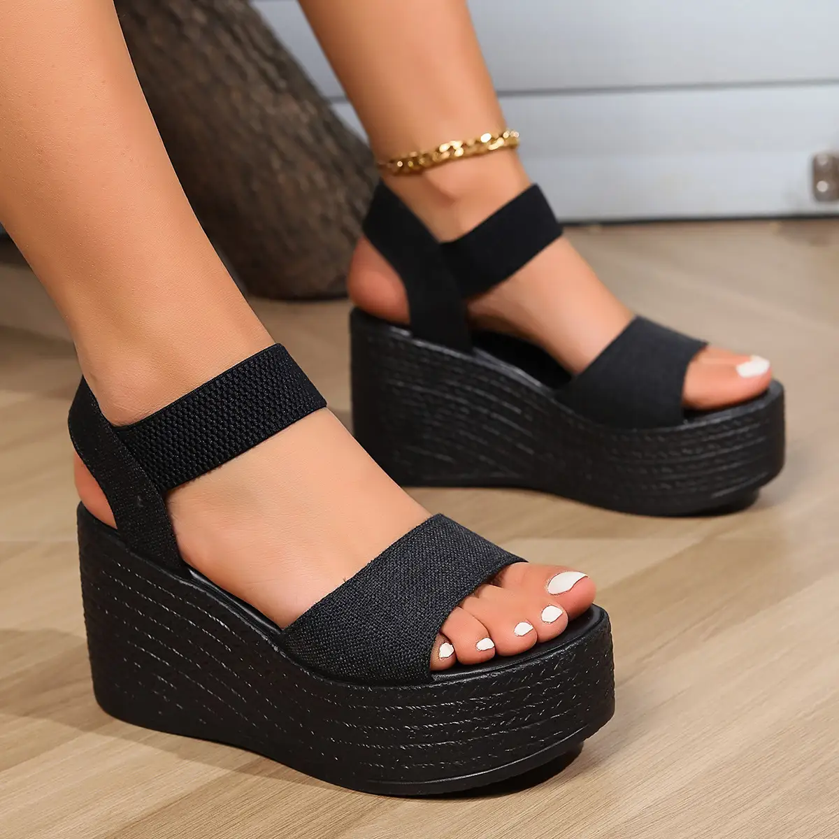 Women's Outdoor Sandals Summer New One-line Platform Shoes