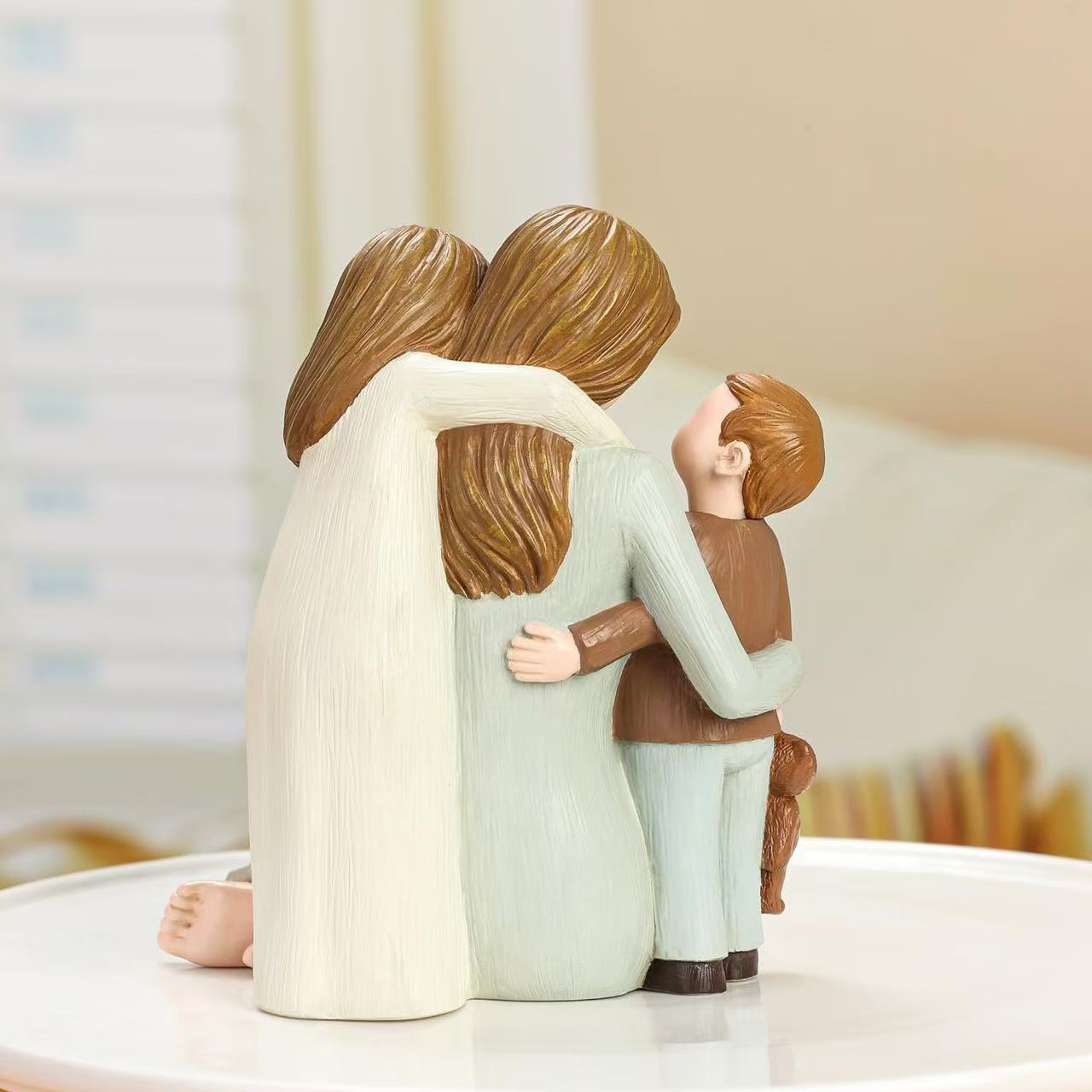 Family of three resin figurine ornament (double hand angel)