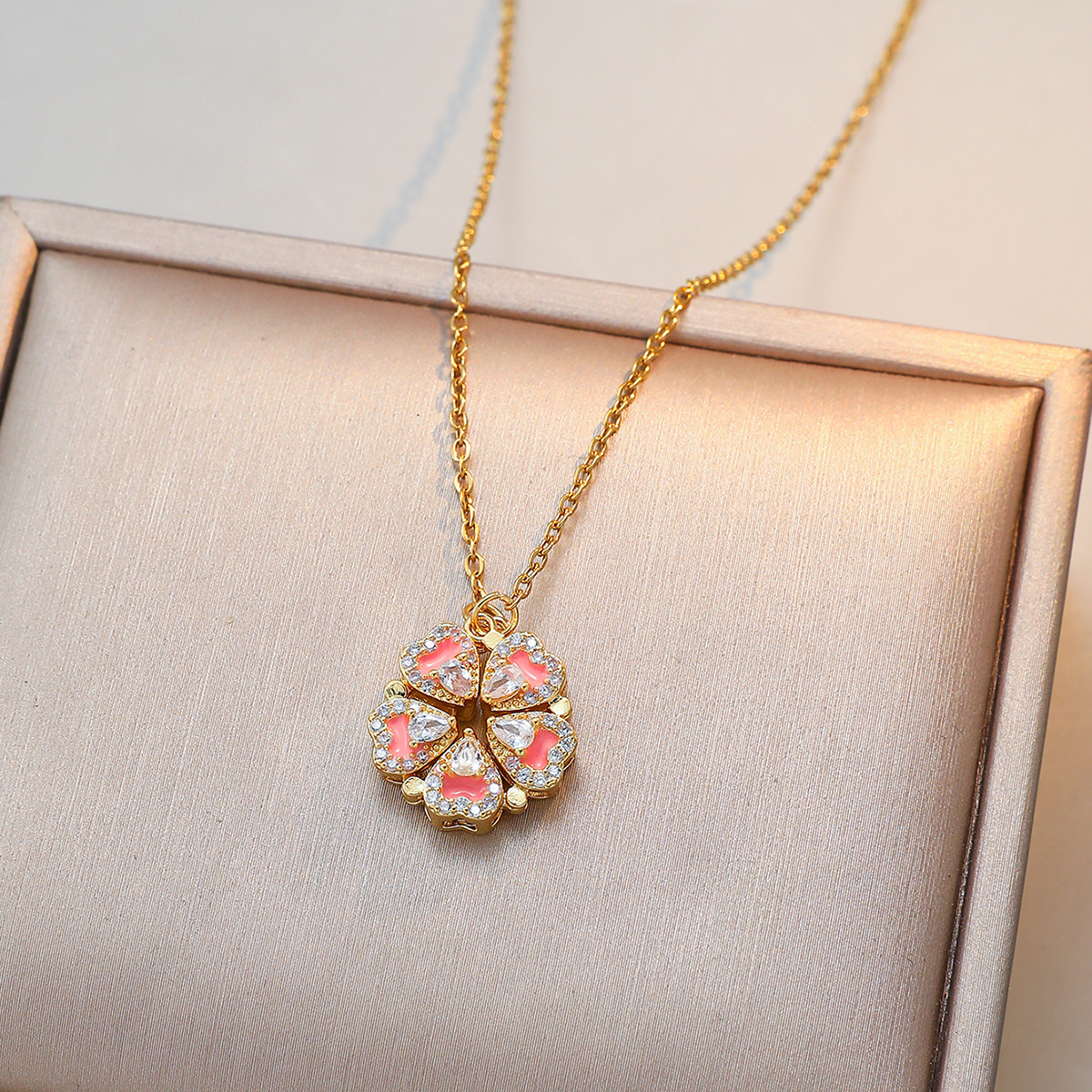 Peach Blossom Real Gold-Plated Zircon Flower French-Style Vintage Clavicle Necklace For Women product image