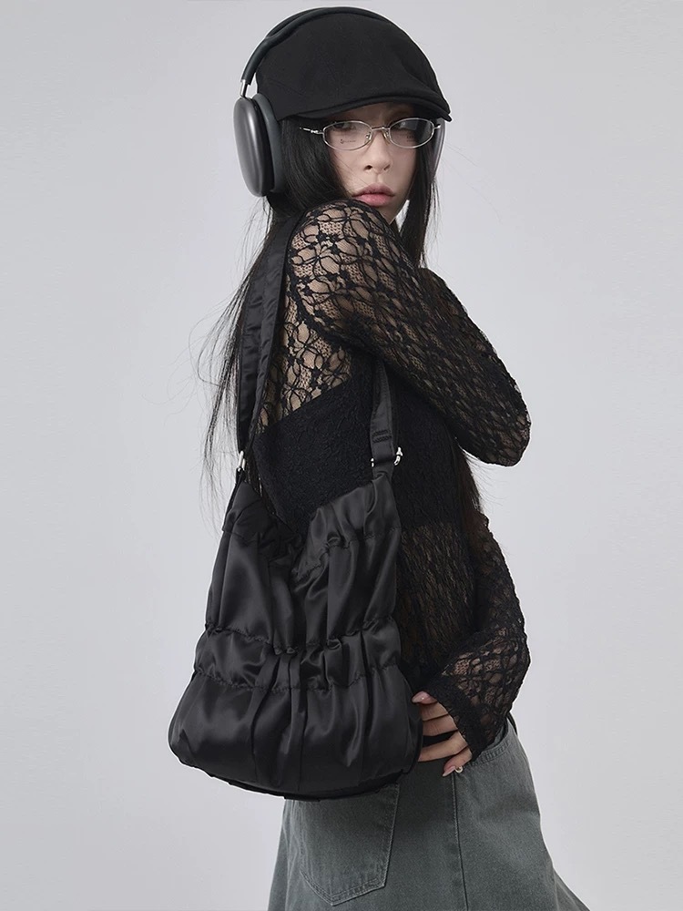 Sleek Slim Fit Japanese-Style Long Sleeve Top w/ Jacquard