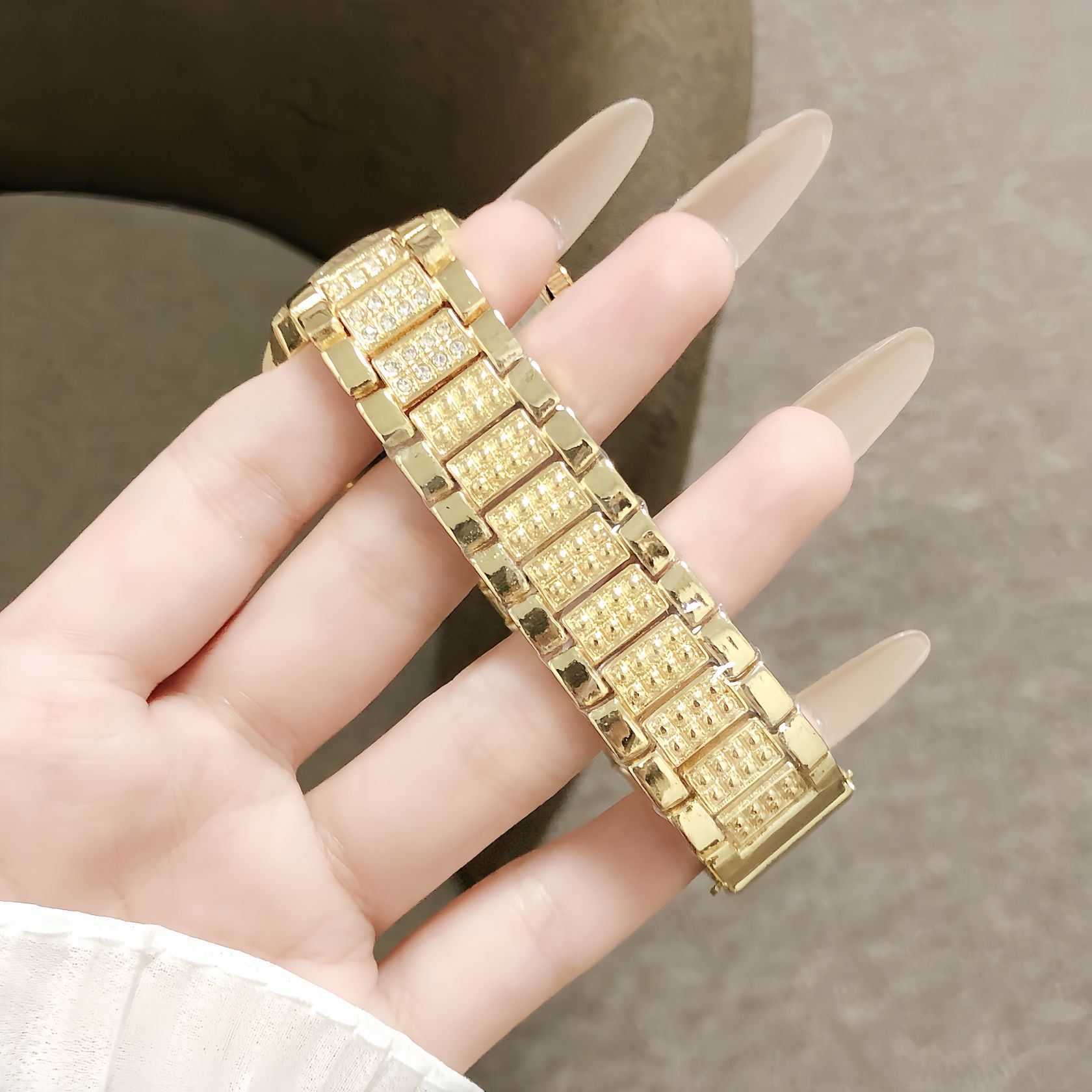 New CONTENA Fully Diamond-encrusted Gold Womens Watch 4