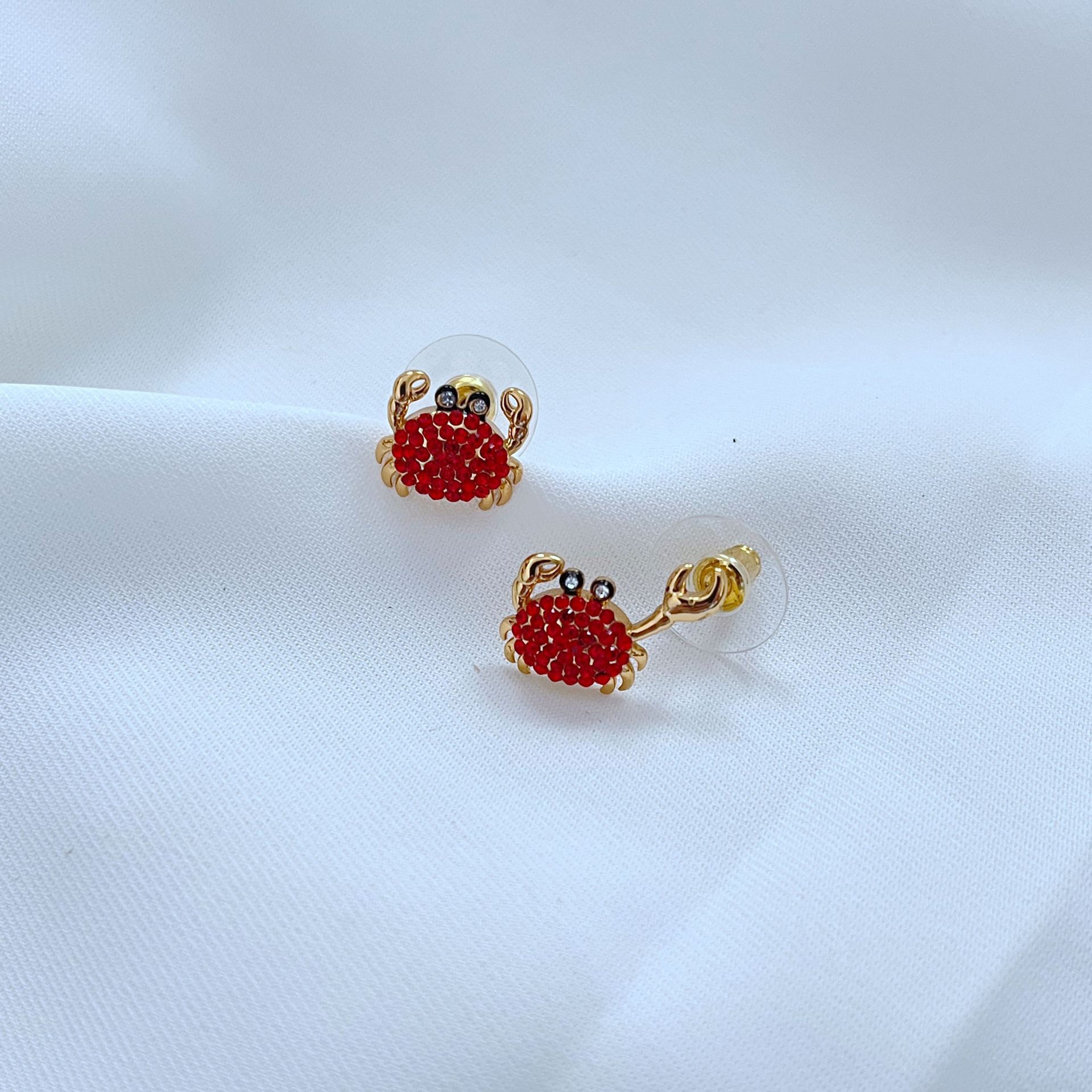Marine Life Cute Little Crab Shape Asymmetric Stud Earrings Necklace
