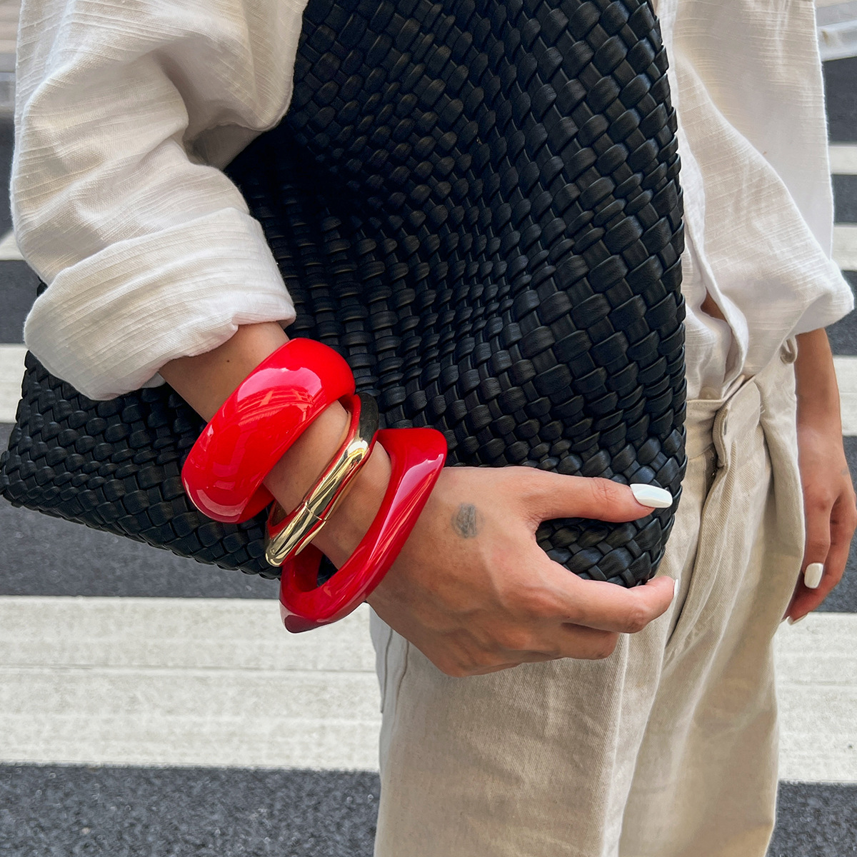 Irregular Red Acrylic Resin Bracelet
