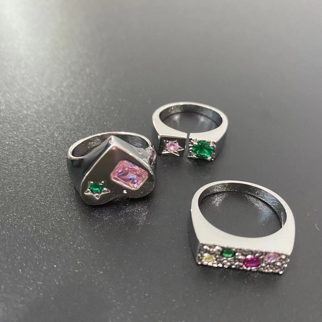 Retro Loving Heart Zircon Ring For Women