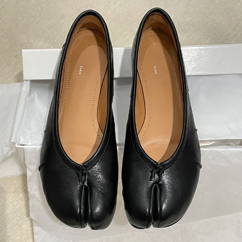 Women's Sheepskin Pigs Trotter Split-toe Shoes