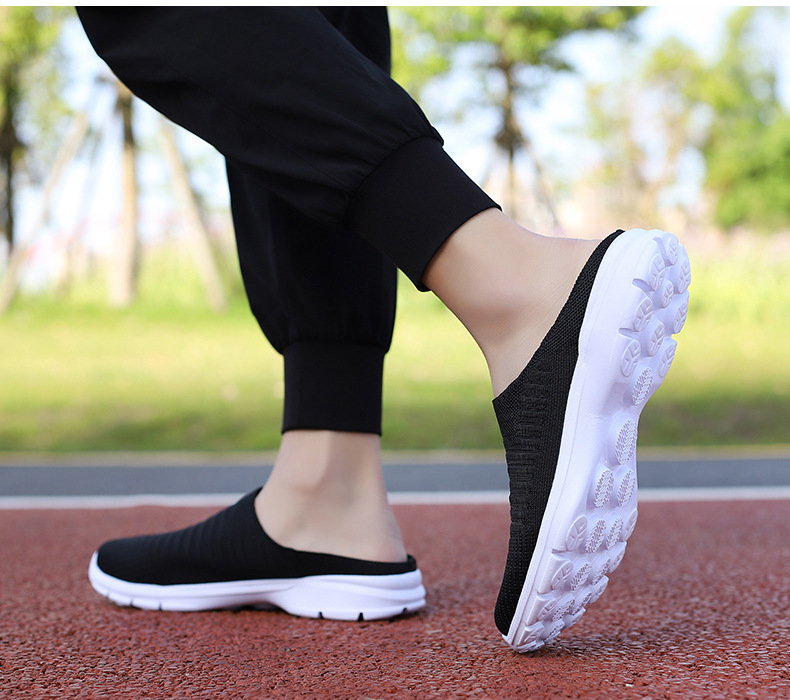 شبشب نسائي صيفي رياضي بتصميم شبكي قابل للتهوية