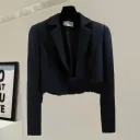 Black Without Tassel