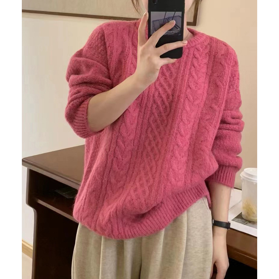 Women's Round Neck Vintage Twisted Pattern Sweater Loose