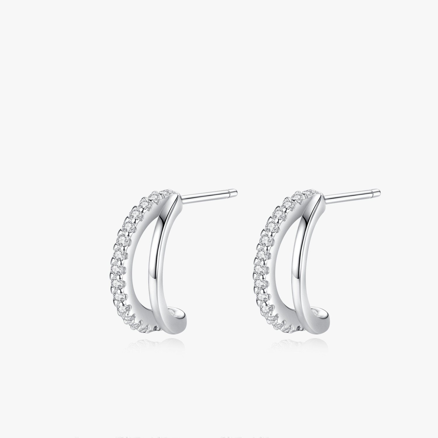 Women's Fashion Double-layer C- Shaped Stud Earrings