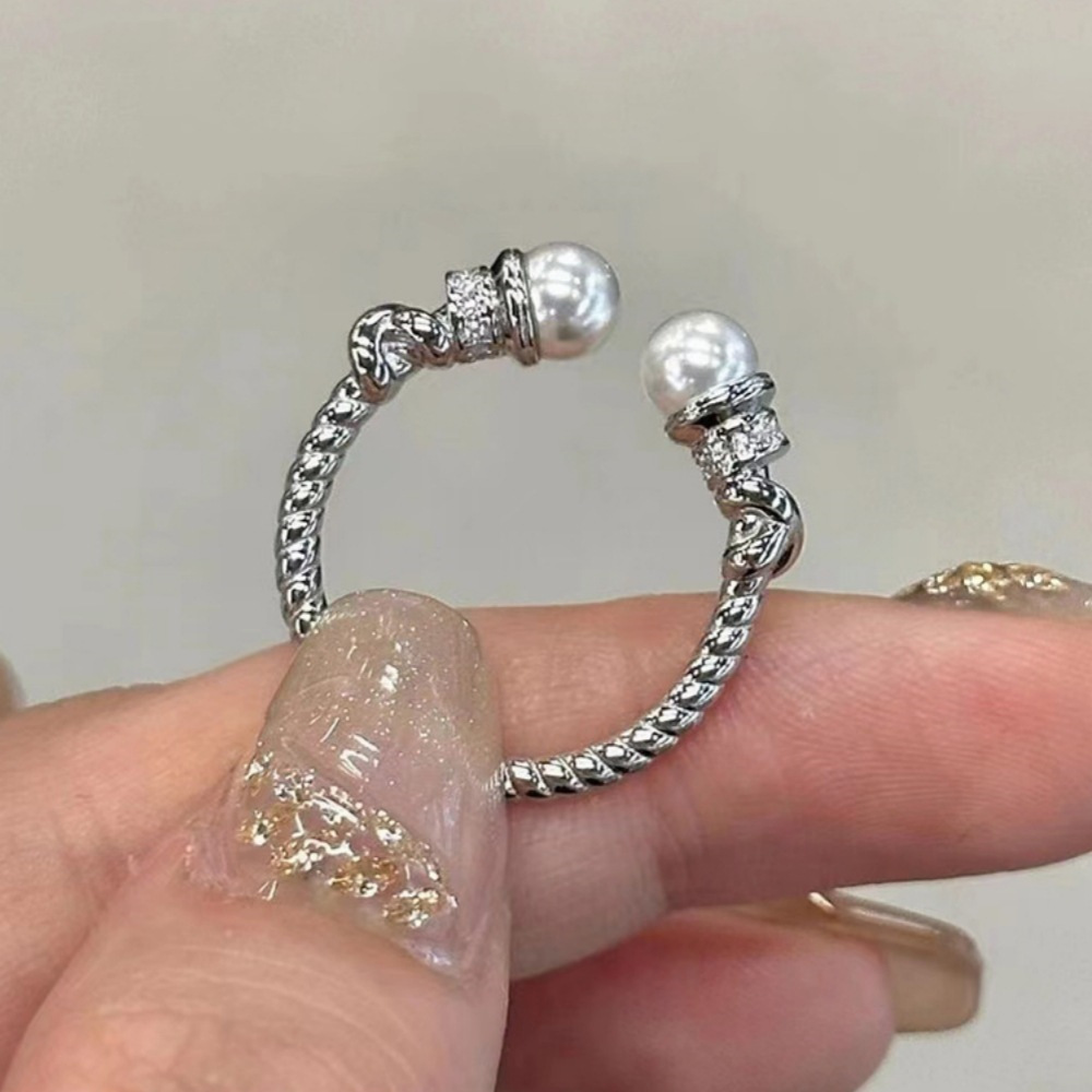 Special-interest Design Twist Double Pearl Ring For Women