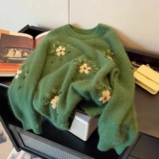 Women's Vintage Green Shivering Embroidered Soft Round Neck Sweater Green - Shop at LoveMi
