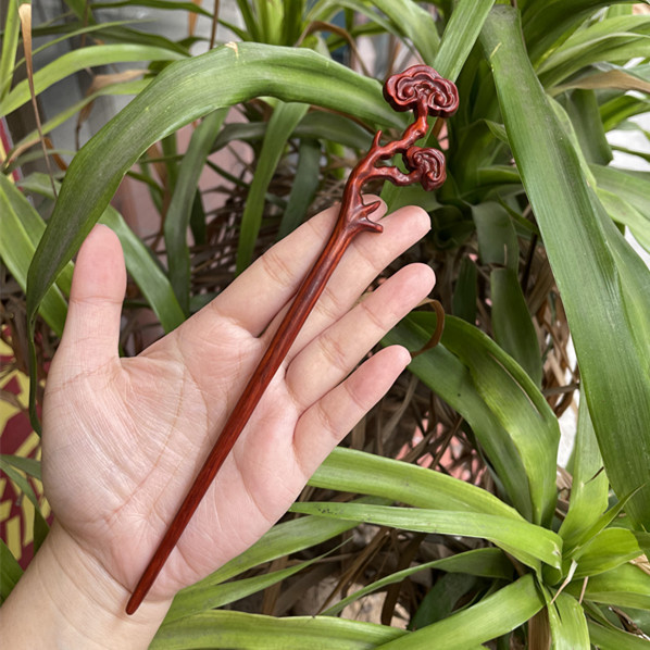 Ebony Antique Carved Hairpin 29