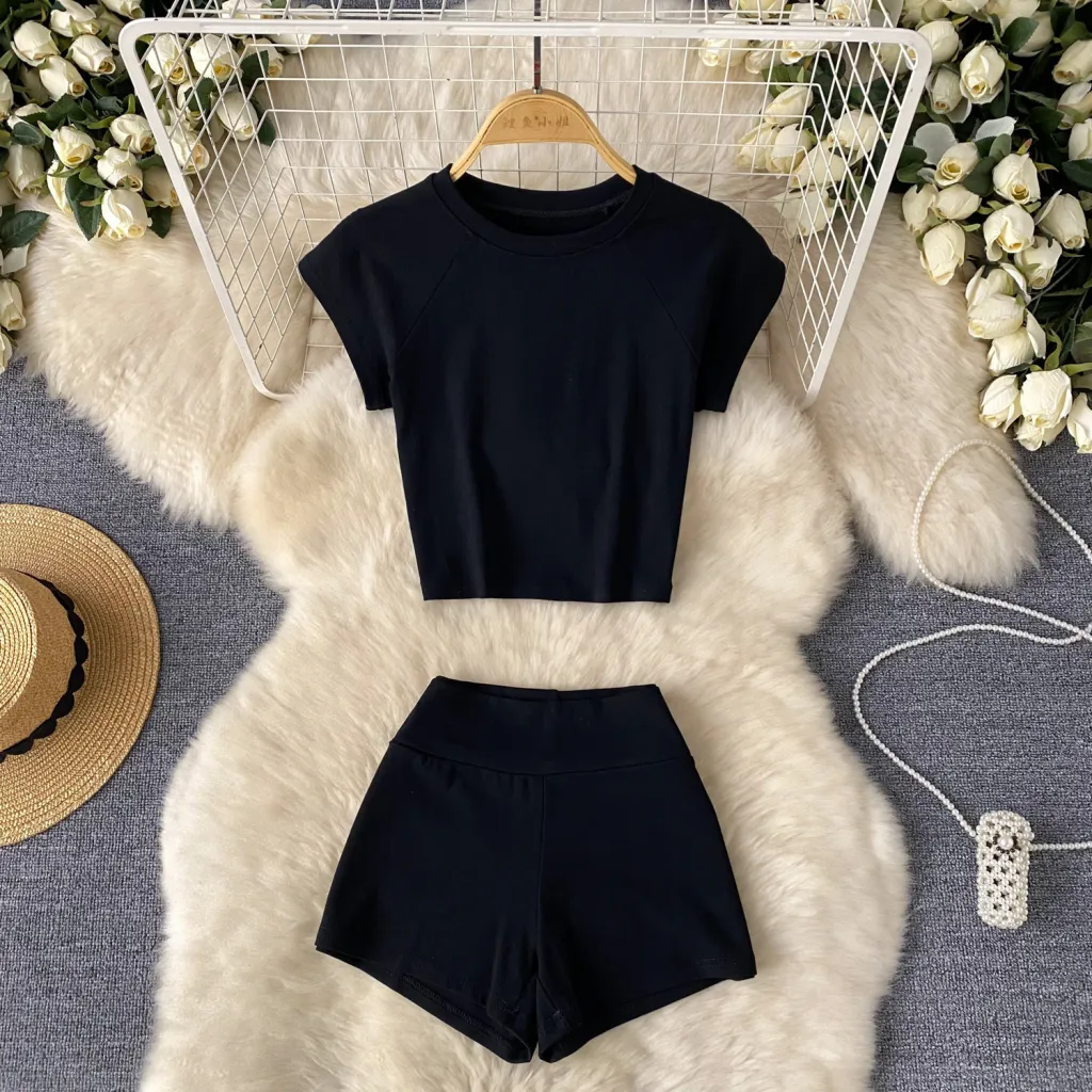 Crew-neck Cropped T-shirt High-waisted Slimming Shorts - Black