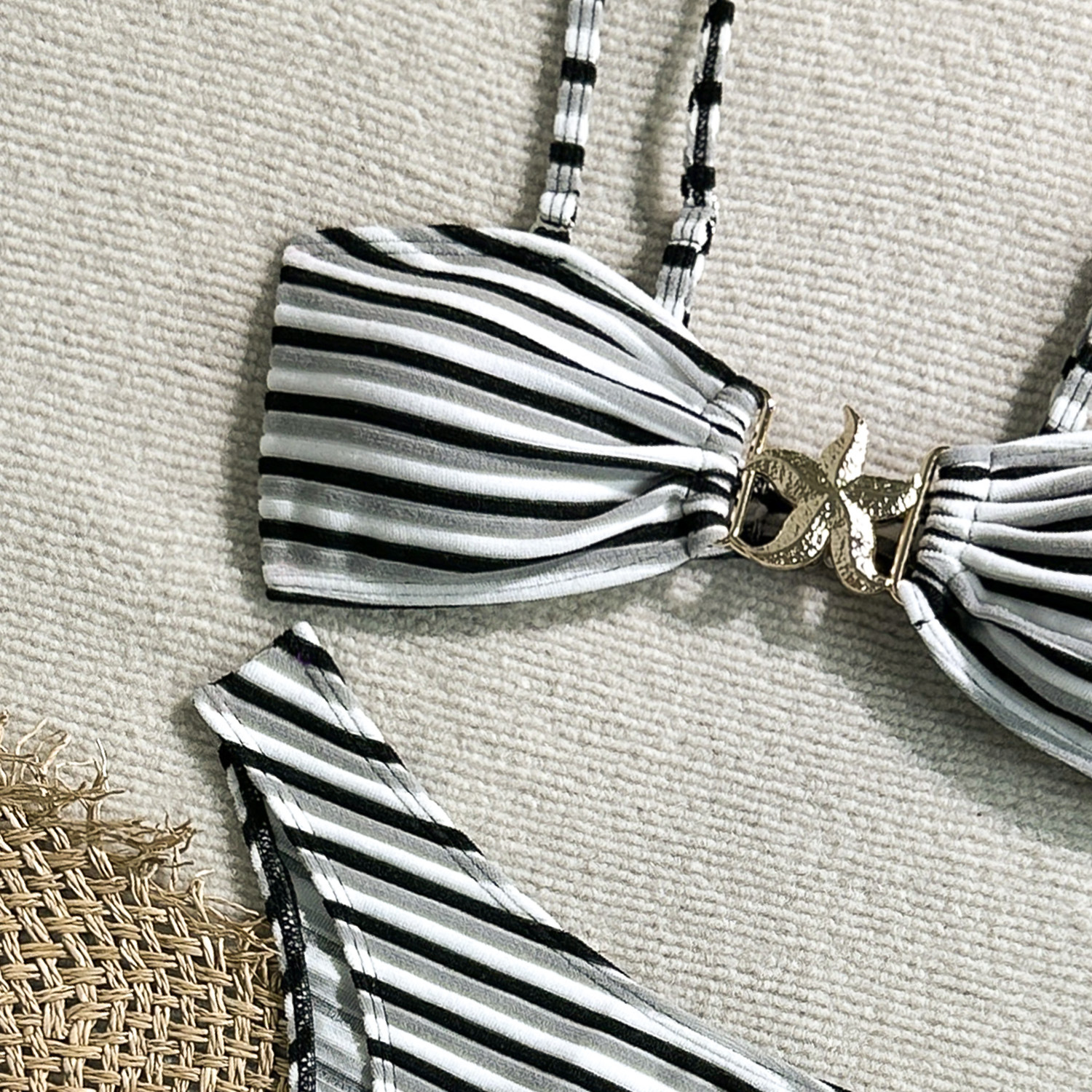 Buy Women's Clothing Online | Buy Trending Dresses for Women