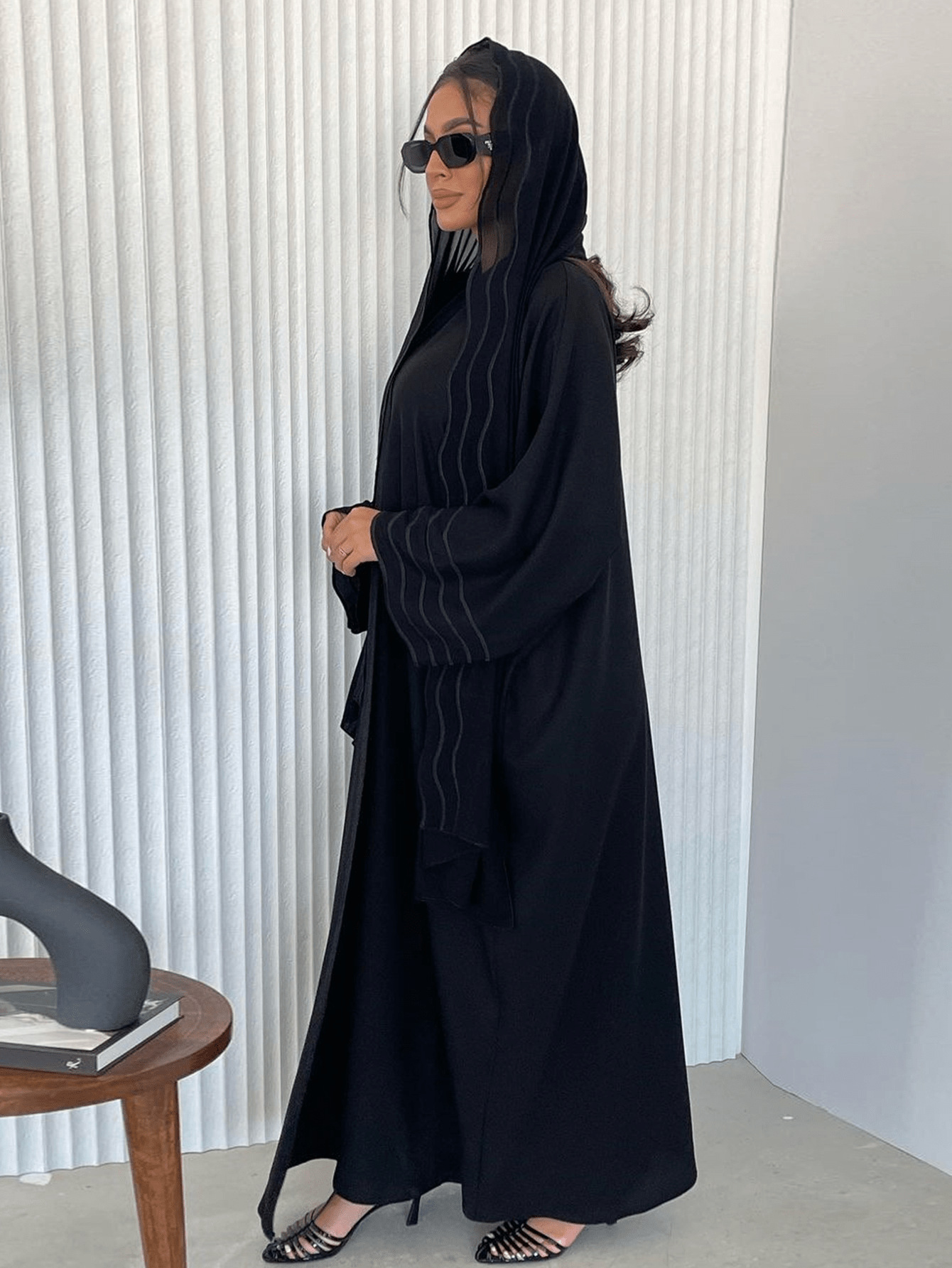 Arab Dubai Turkey Exquisite Embroidery Embroidery Coat With Headscarf Two Pieces Black - Shop at LoveMi