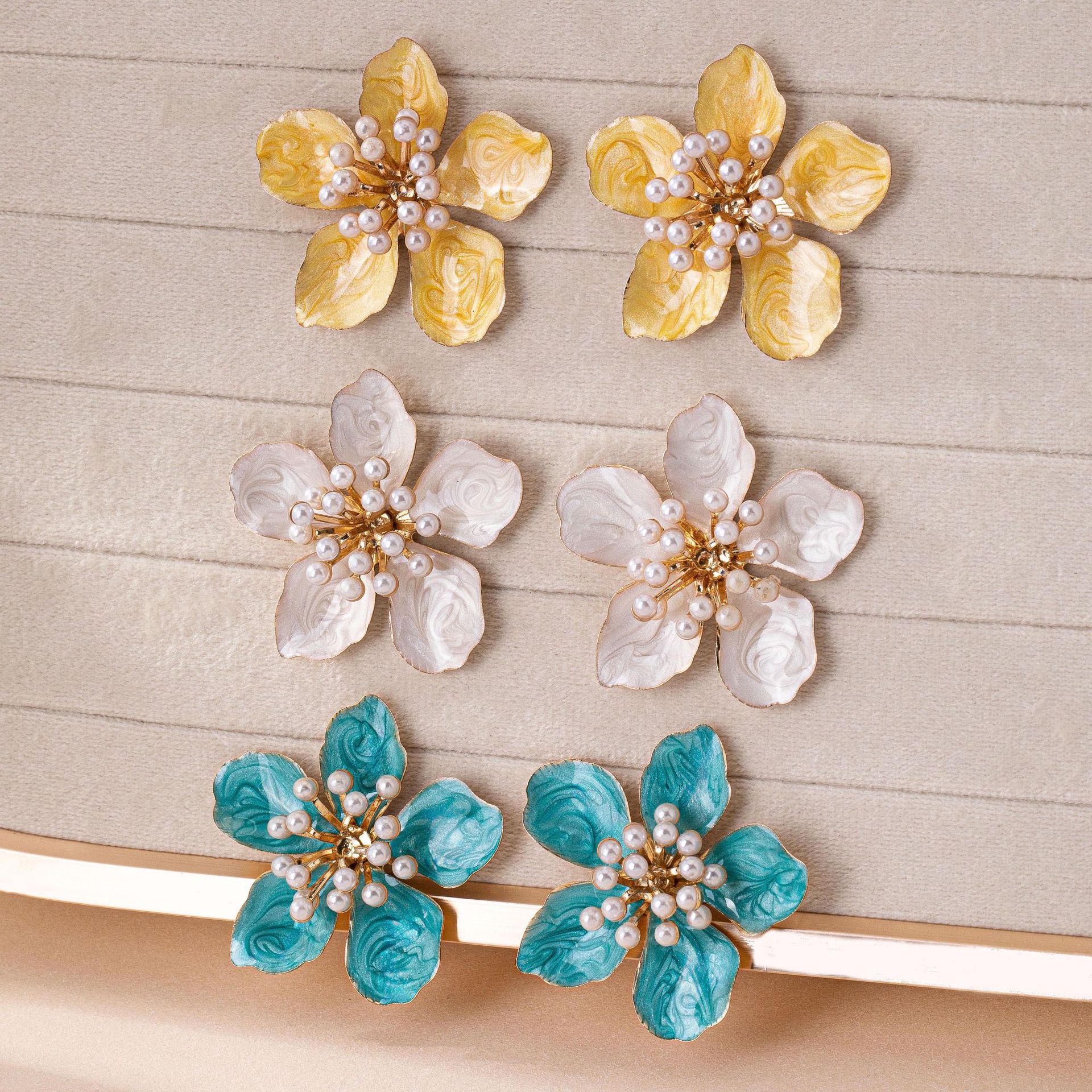 https://cf.cjdropshipping.com/quick/product/0b5a20ad-c3e8-49ad-9dce-a7a57974c895.jpg