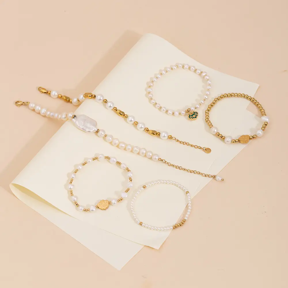 Simple Freshwater Pearl Bracelet Beige