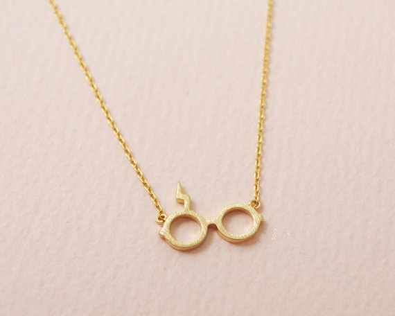 Geometric Peach Heart Diamond Hexagonal Circle Women's Necklace