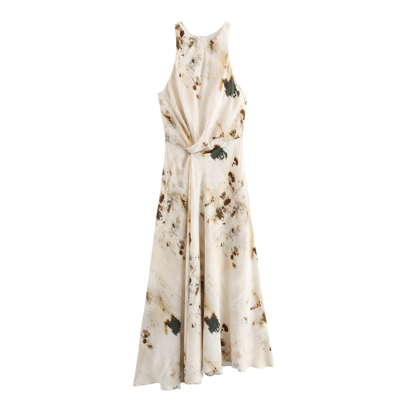 Printed Sleeveless Pleated Dress