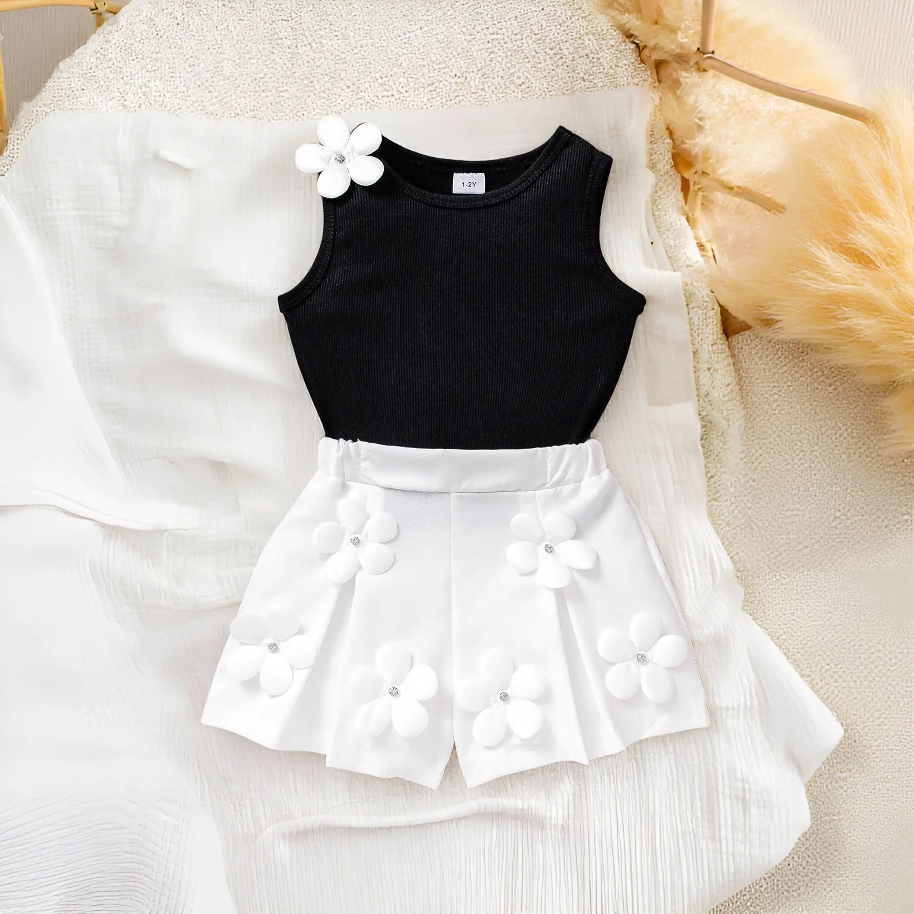 Sleeveless Top 3D Floral Shorts Two-piece Set