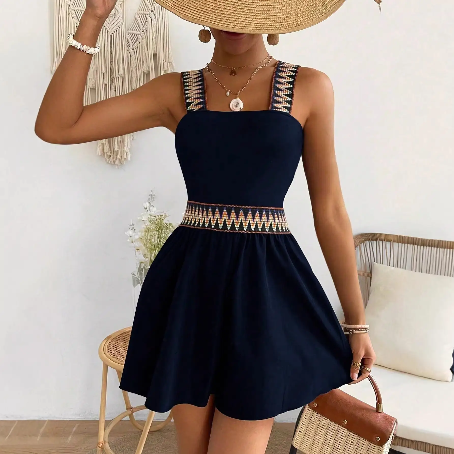Casual Resort-style Wide-leg Jumpsuit With A Cinched Waist