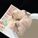 Bow Khaki