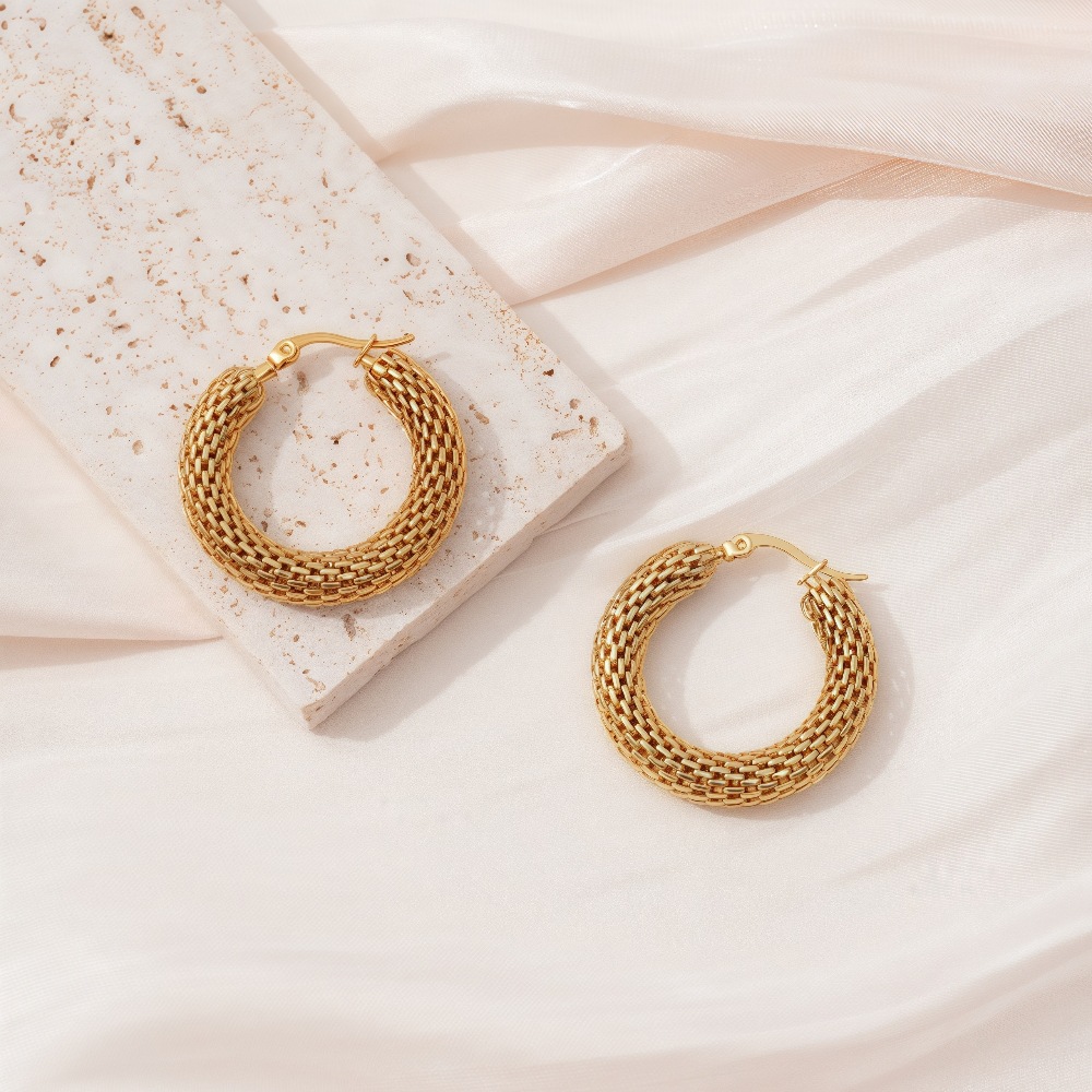 New Hollow Stainless Steel Earrings With A Lychee Grain Pattern - Jewelry & Watches