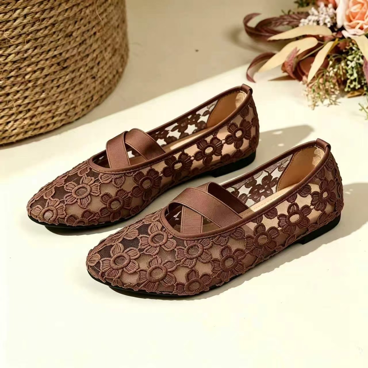 Mesh Lace-Up Flat Shoes, picture 4 of 7