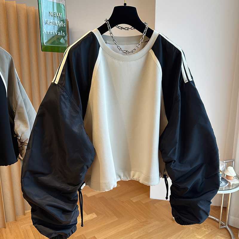 Womens Relaxed-Fit Patchwork Color-Block Raglan-Sleeve Sweatshirt