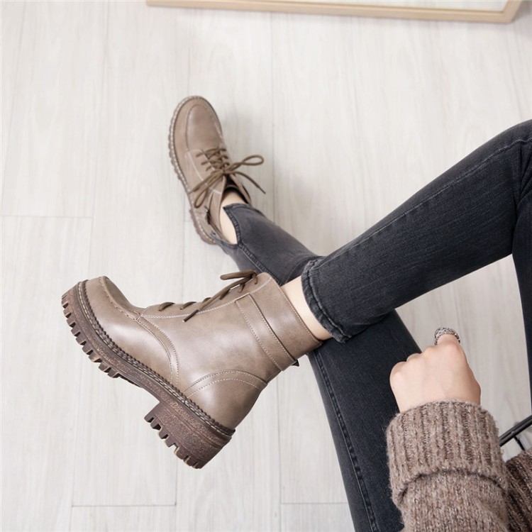 Title 15, Womens British style retro lace-up short boots...