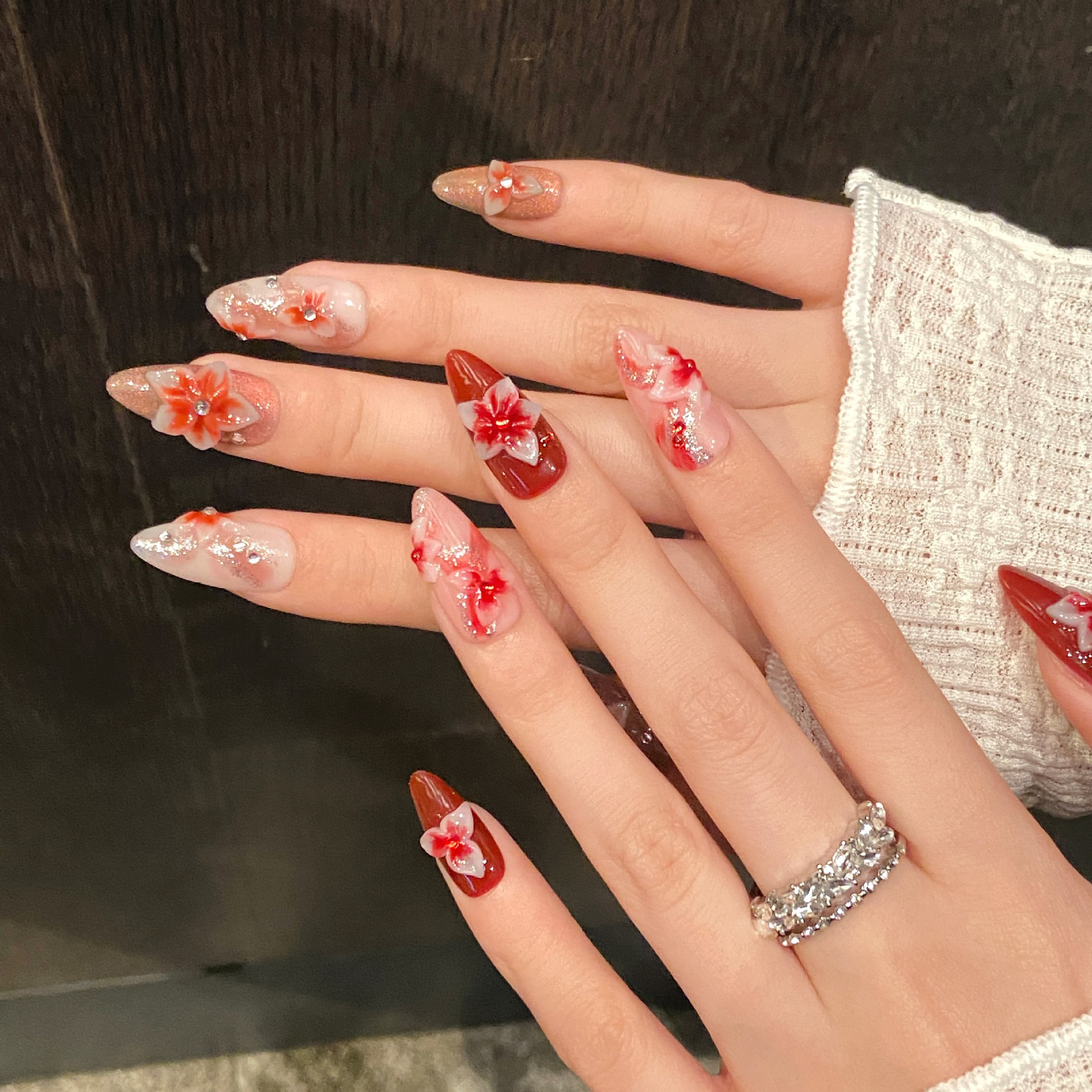 Creative Demonic Flower 3D-carved, Hand-painted Wearable Nails