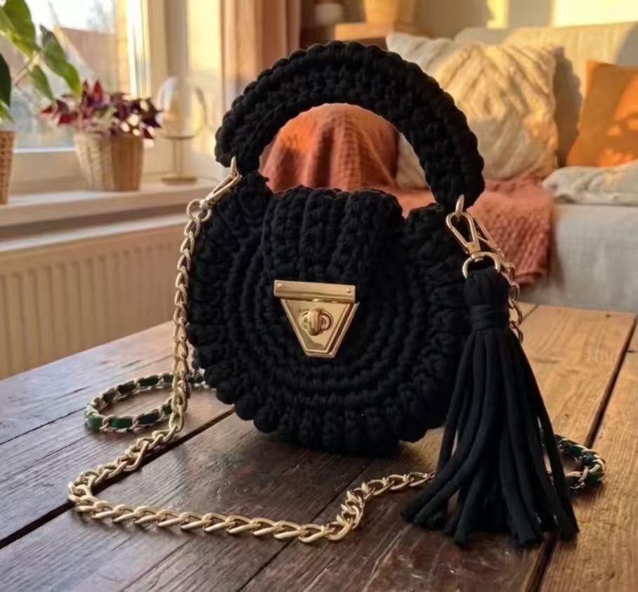 https://cf.cjdropshipping.com/quick/product/0c499737-ed5f-45a2-8bef-d462742ed822.jpg
