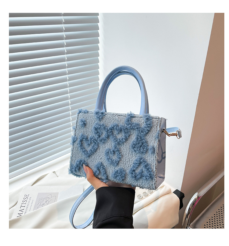 Womens Plush Stylish Handbag With A Premium Feelversatile Crossbody Bag