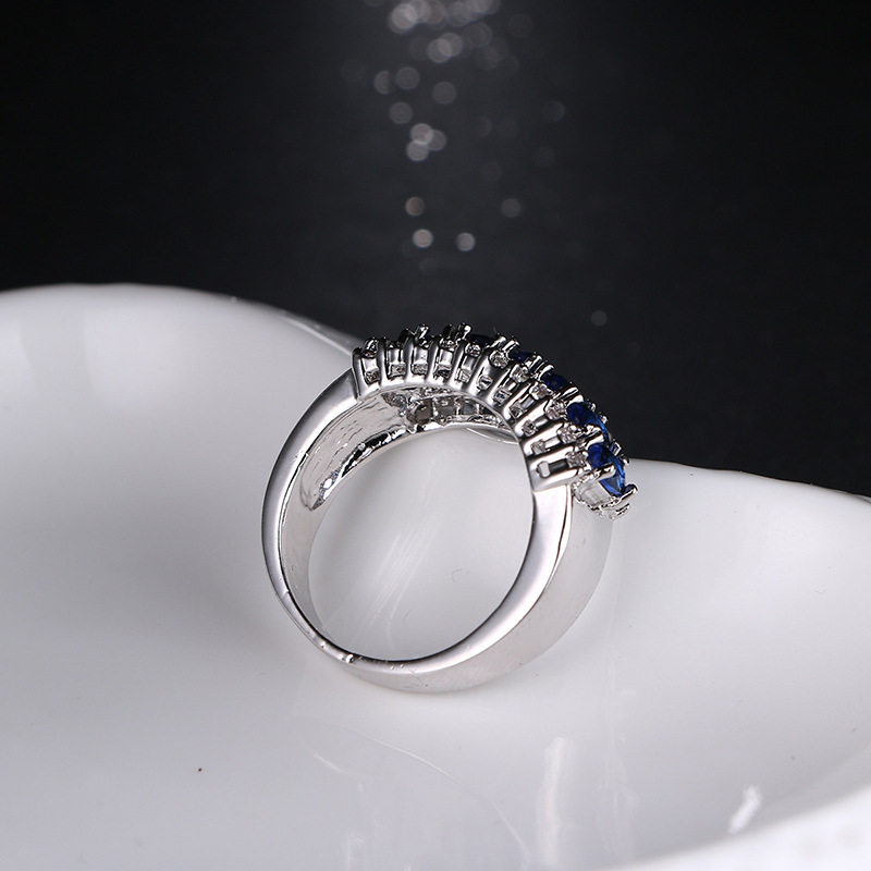 Retro Europe And America Men's Personalized Design Ring