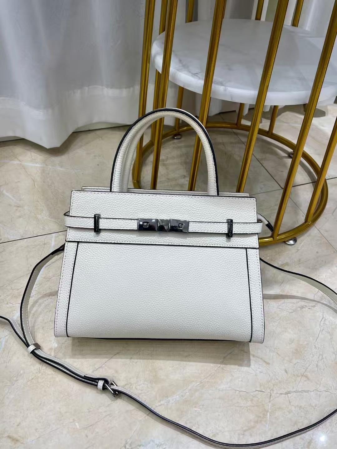 https://cf.cjdropshipping.com/quick/product/0ceaffd7-e66f-4c25-8b3a-f2ae199eb3c0.jpg