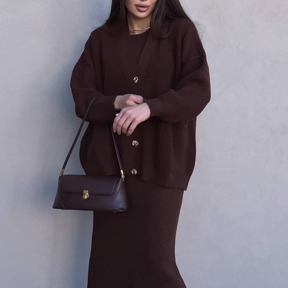 New Cozy Knit Cardigan For Home Wear Paired With A Figure-hugging Sweater Skirt