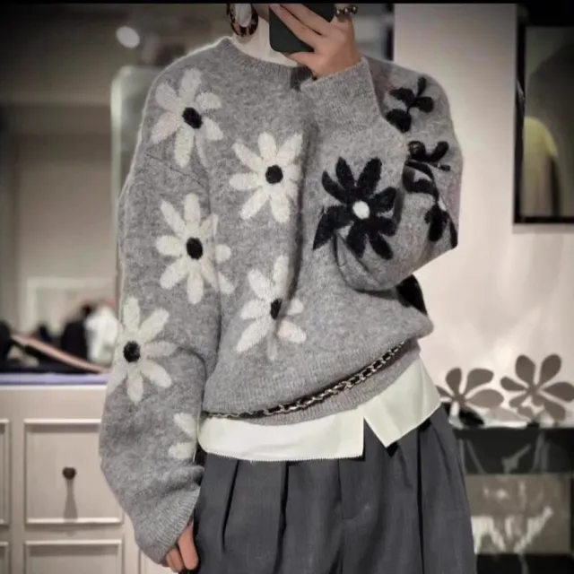 Round Neck Flower Western Style Soft Glutinous Loose And Lazy Style Pullover Sweater Gray - Shop at LoveMi