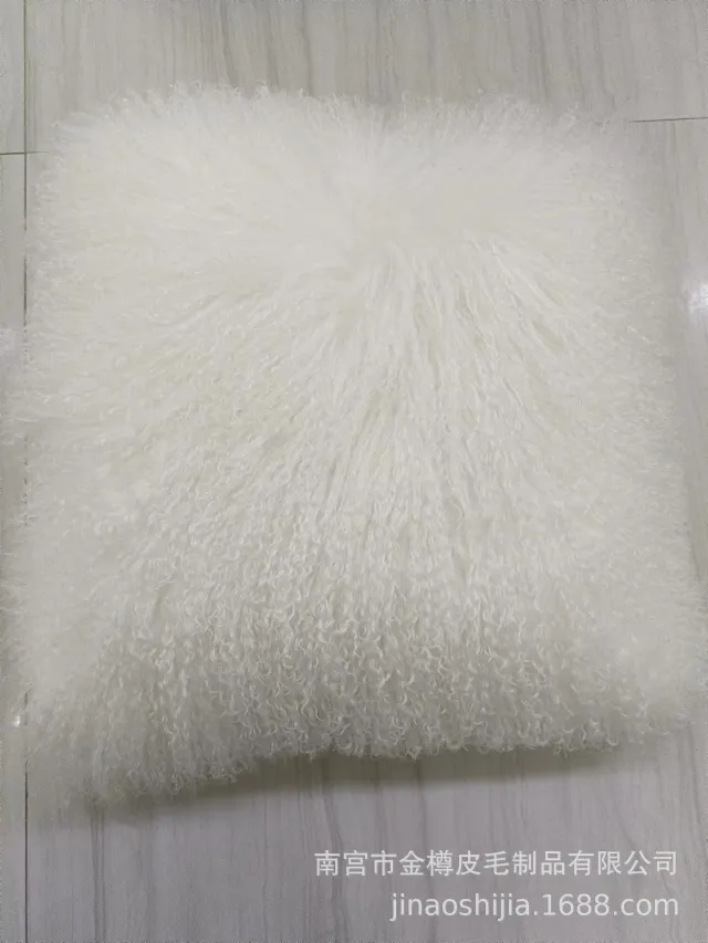 High grade Fur Beach Wool Pillow White - Shop at LoveMi