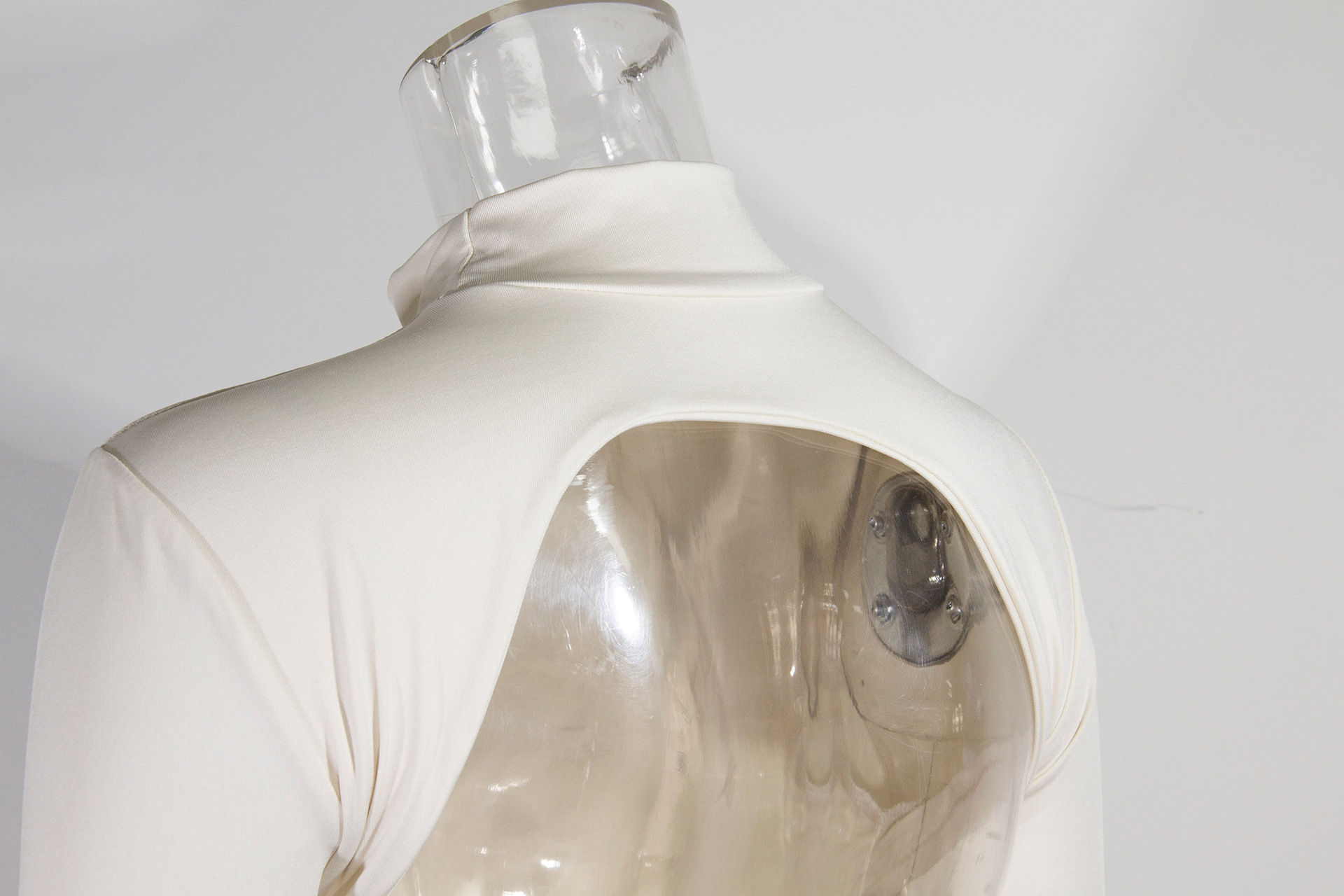 Buy Women's Clothing Online | Buy Trending Dresses for Women