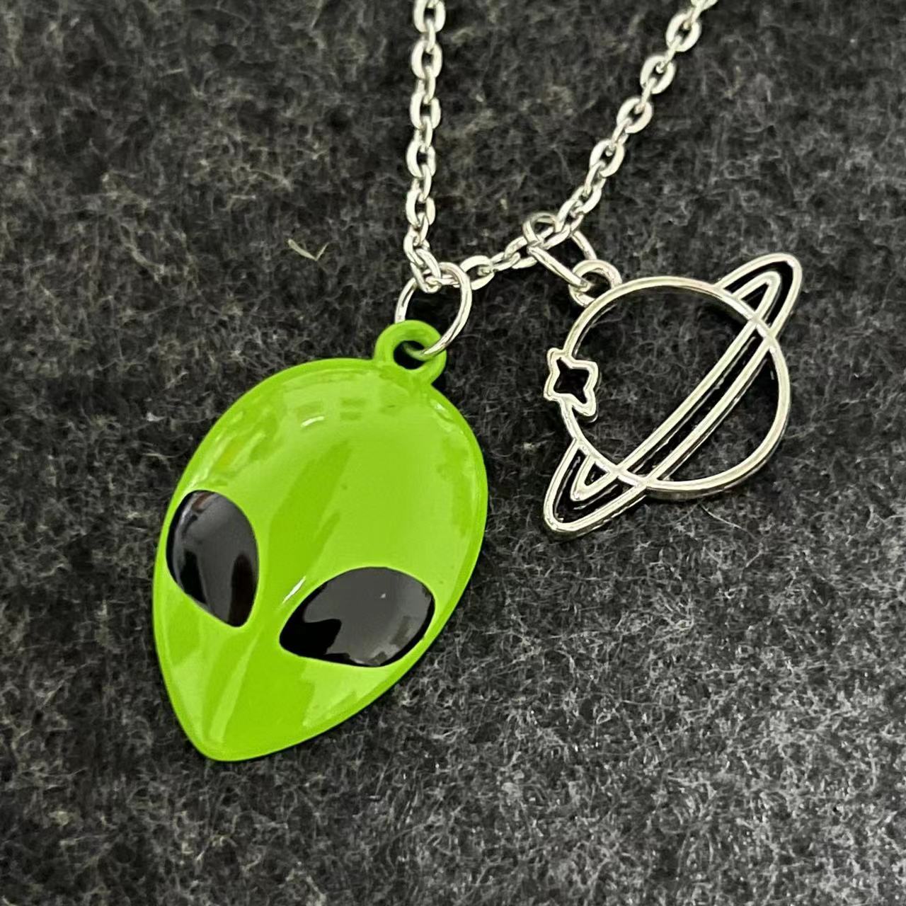 Exploring The Creative Universe With Personalized Alloy Necklace