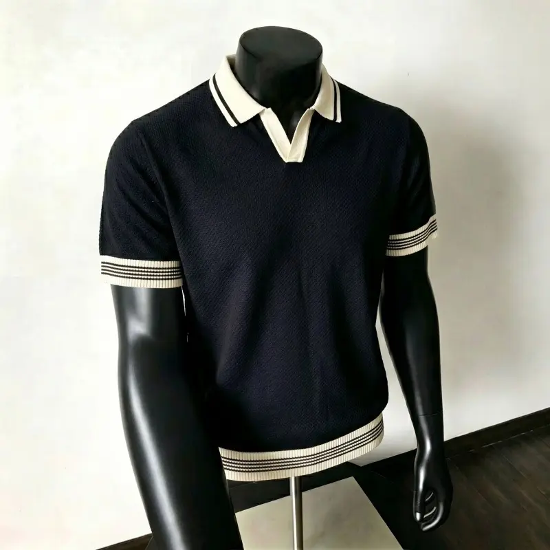 Elegant, Versatile, Casual Crew-neck Top