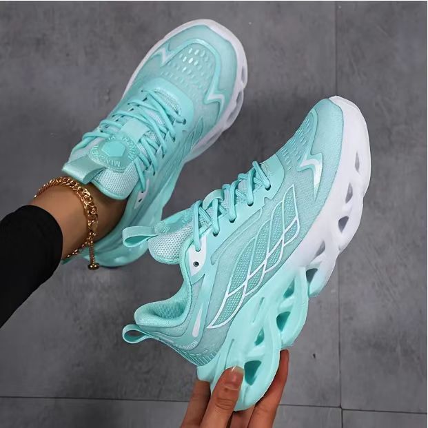 Breathable Running Sneakers With A Soft Sole